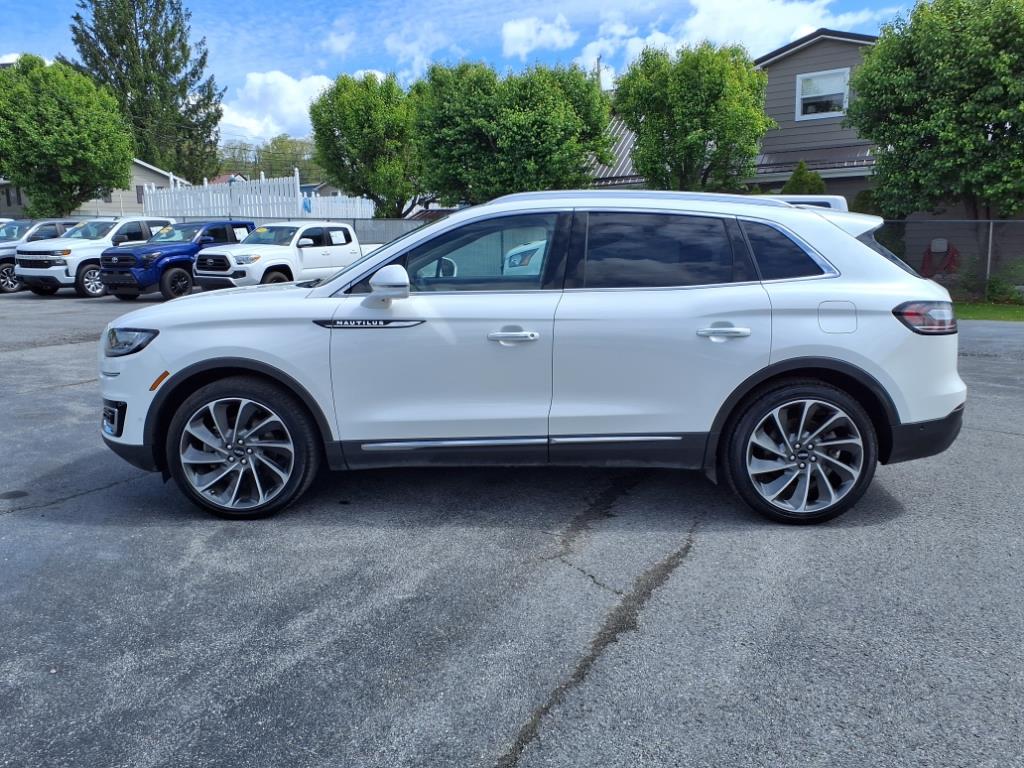 Used 2020 Lincoln Nautilus Reserve with VIN 2LMPJ8KPXLBL18795 for sale in Princeton, WV