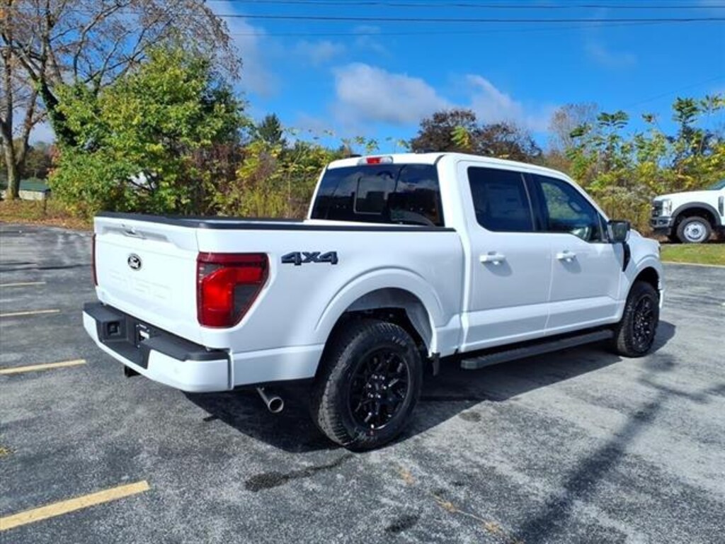 New 2025 Ford F-150 XLT Truck SuperCrew Cab