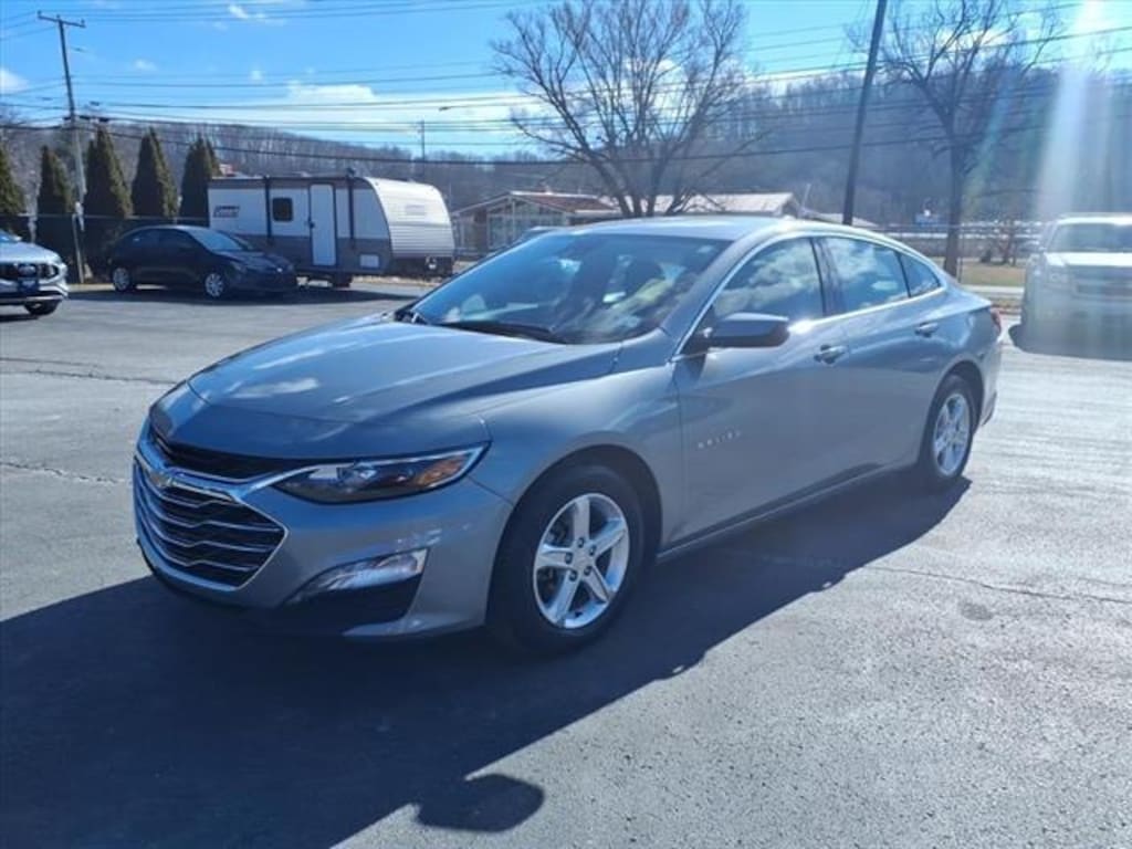 Used 2024 Chevrolet Malibu LT Sedan