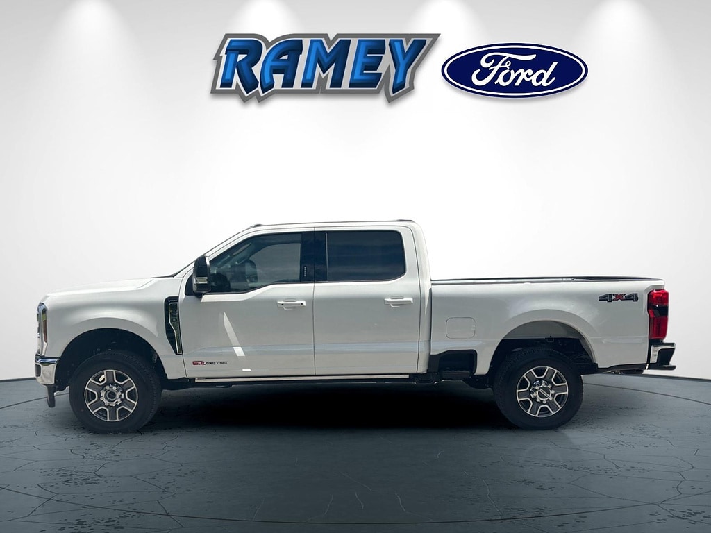 New 2026 Ford Super Duty F-350 SRW Lariat