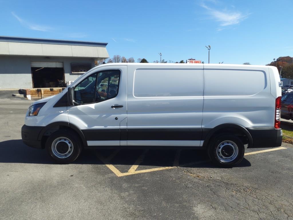 2024 Ford Transit Van photo 2