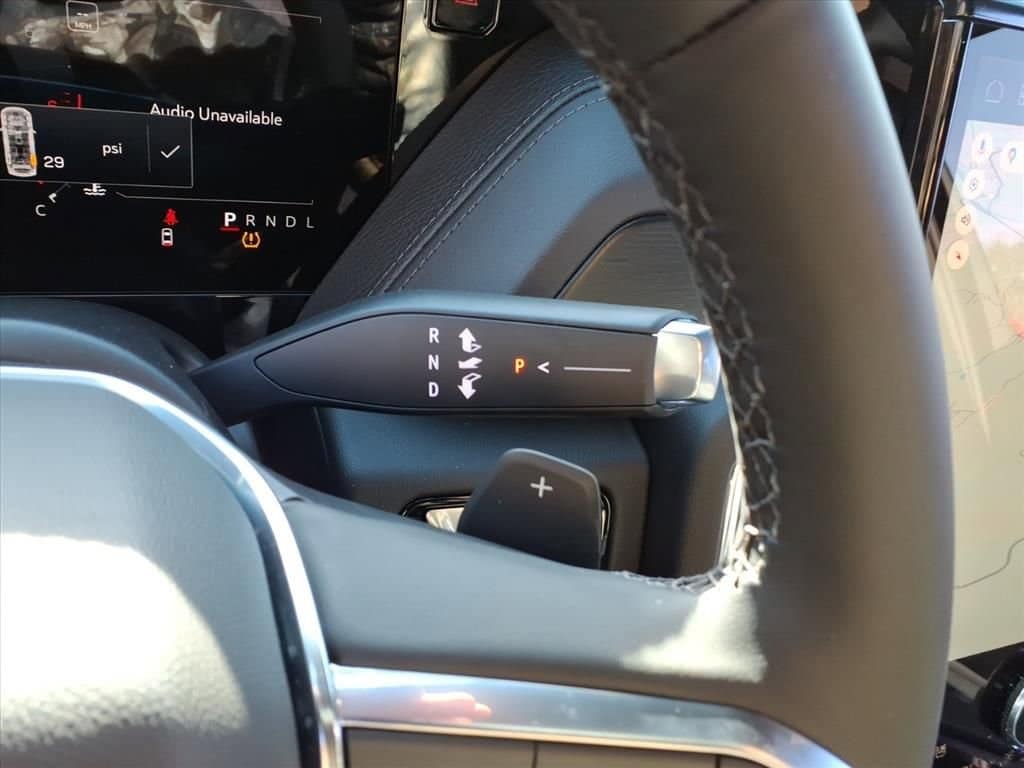 2026 GMC Yukon Denali - Photo 14