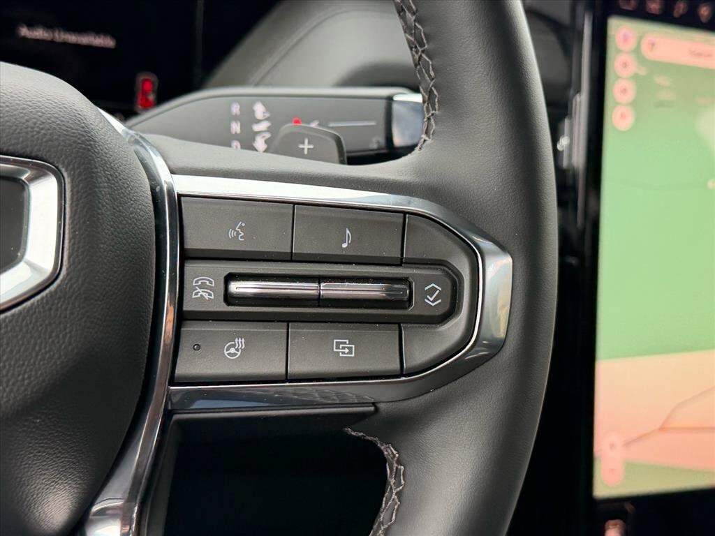 2026 GMC Yukon Denali - Photo 11