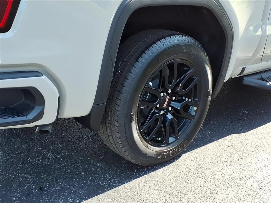 2026 GMC Sierra 1500 Pro - Photo 6