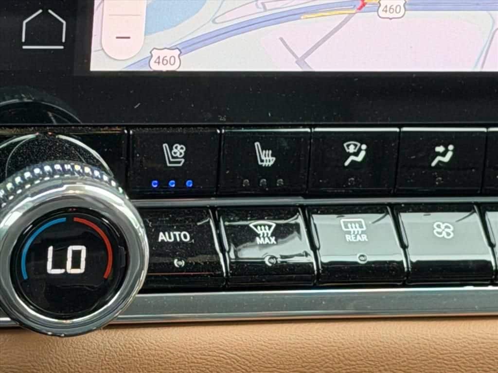 2026 GMC Canyon AT4 - Photo 12