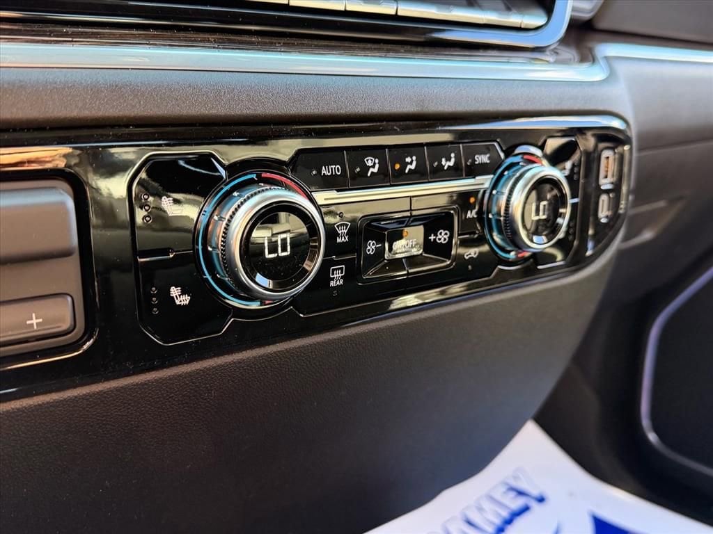 2026 GMC Sierra 1500 SLE - Photo 12