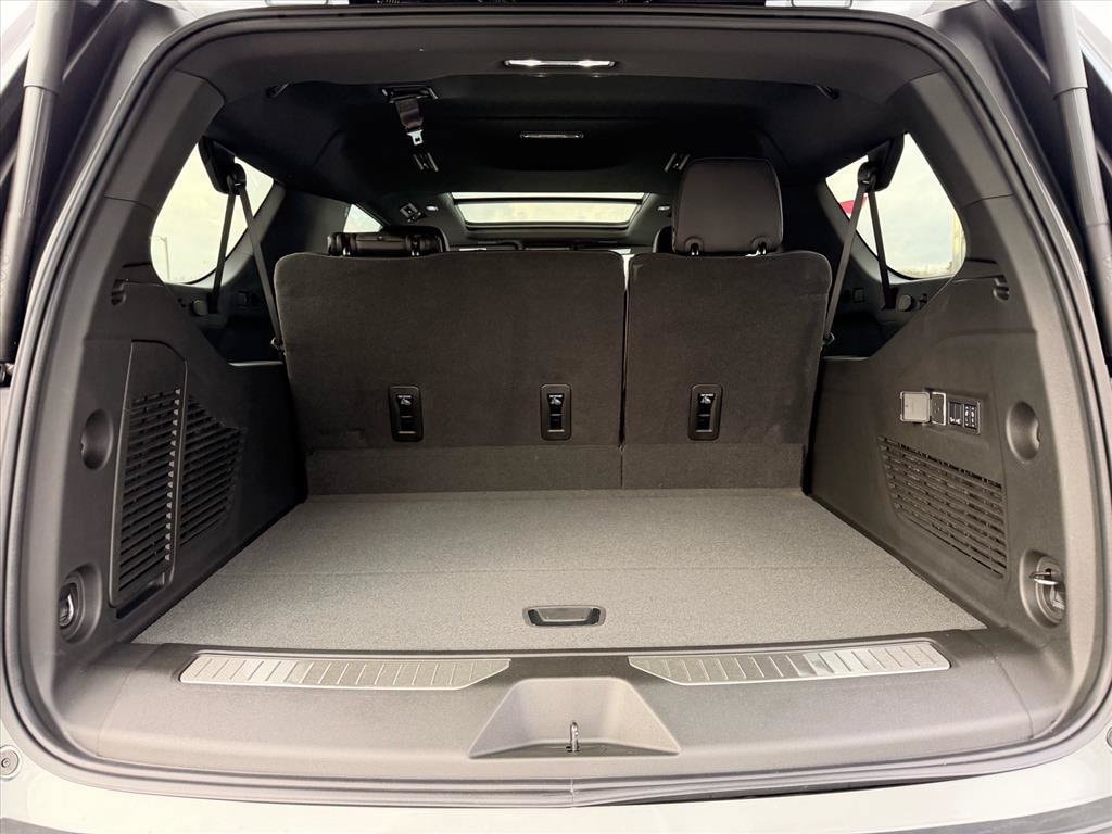 2026 GMC Yukon XL Denali - Photo 20