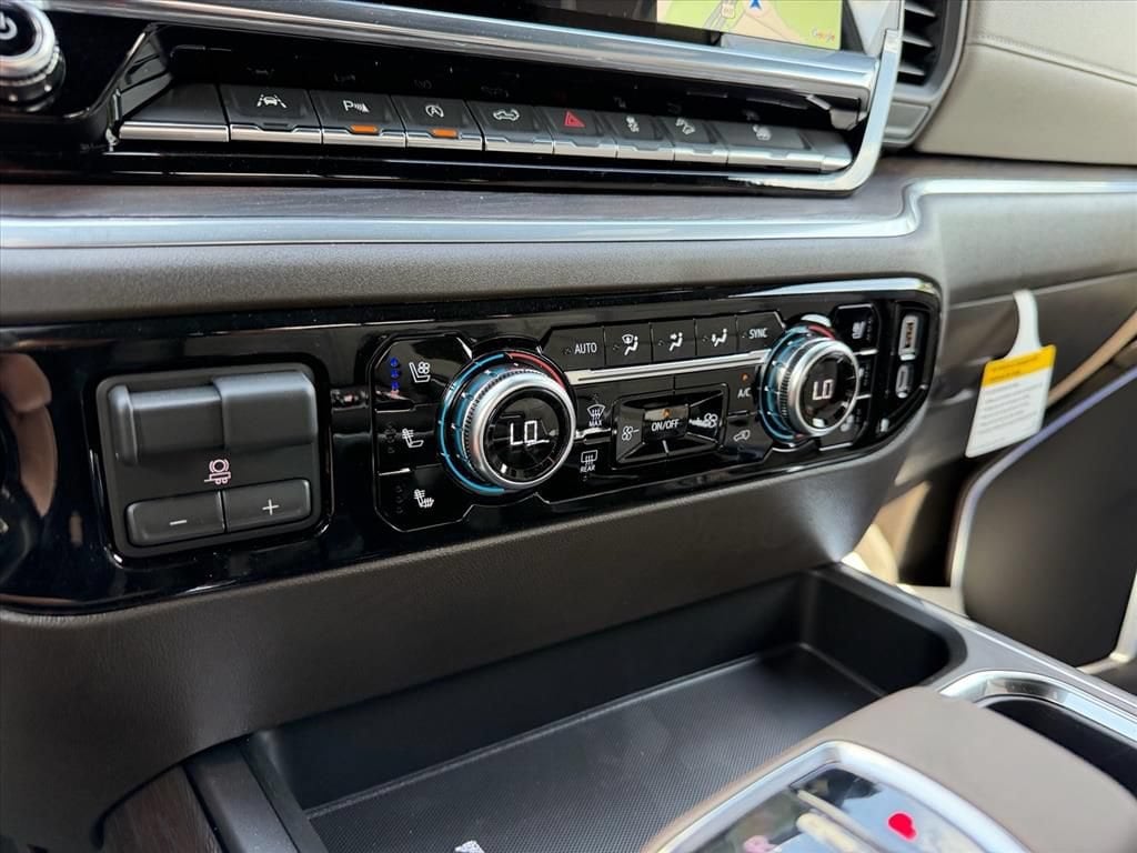 2026 GMC Sierra 1500 SLT - Photo 16