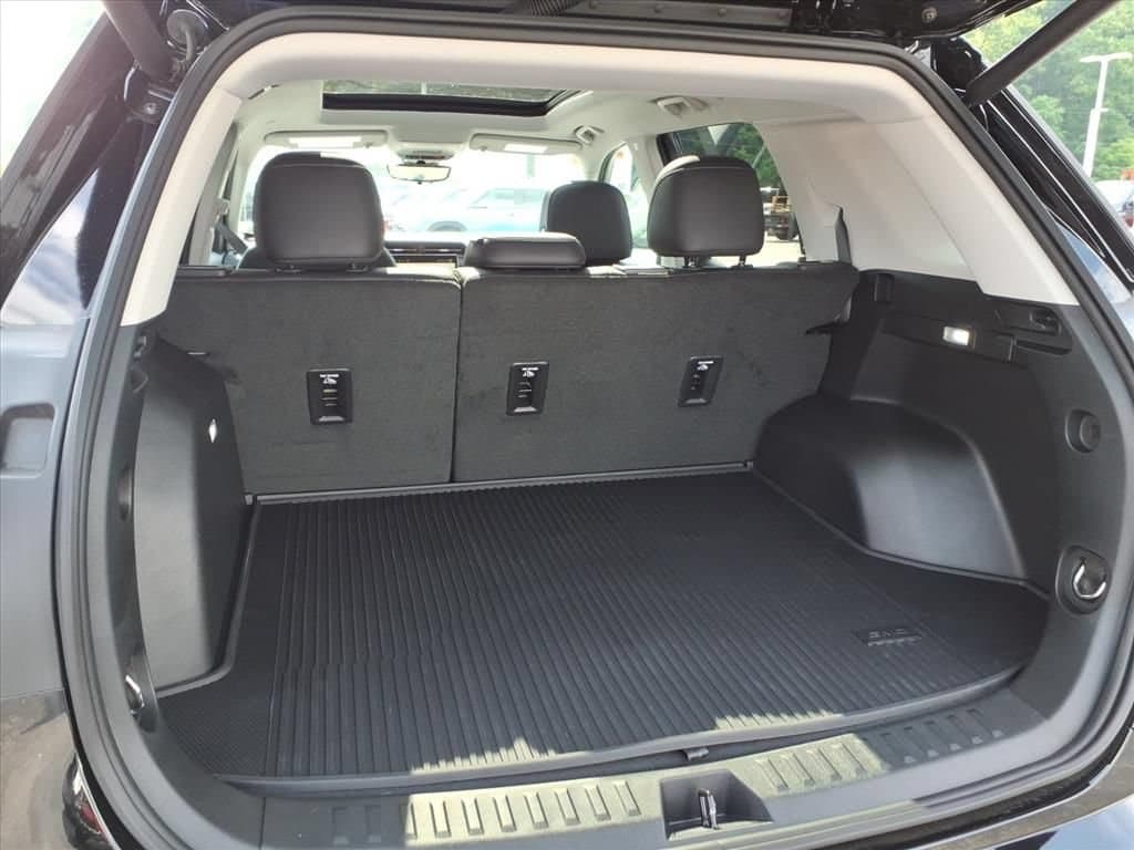 2026 GMC Terrain Denali - Photo 6