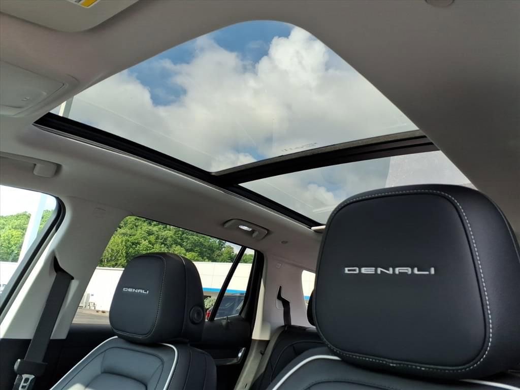 2026 GMC Terrain Denali - Photo 11