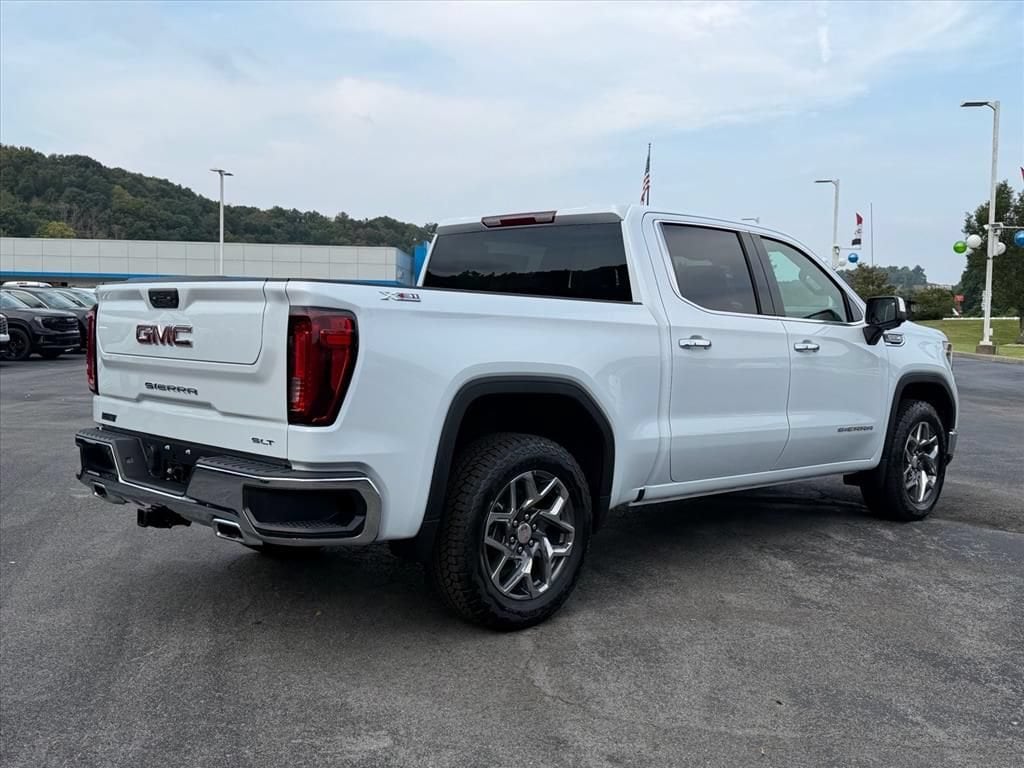 New 2026 GMC Sierra 1500 SLT Truck