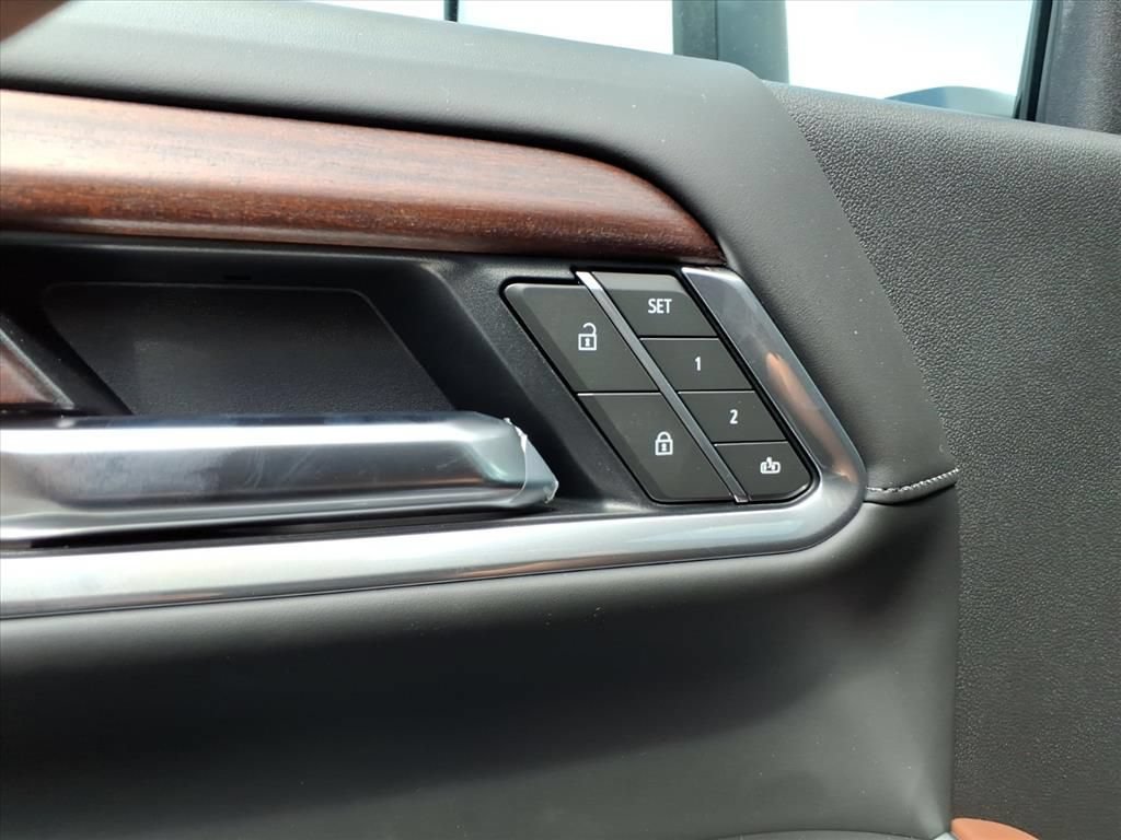2026 GMC Sierra 3500HD Denali Ultimate - Photo 8