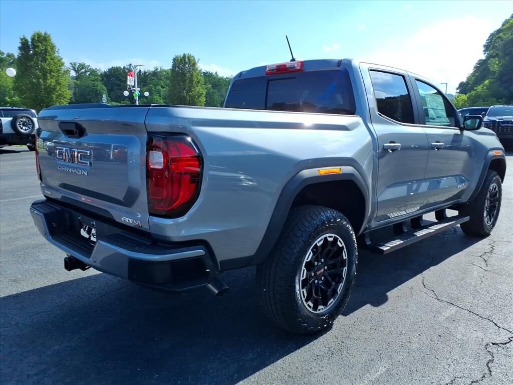 New 2026 GMC Canyon AT4 Truck