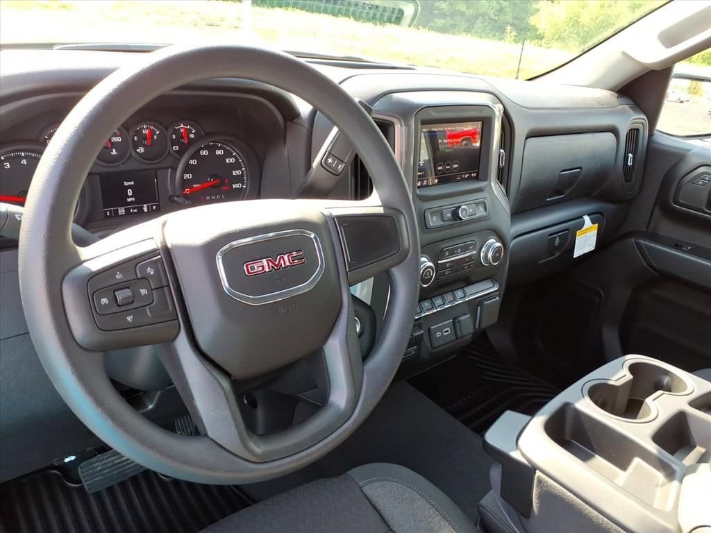 2026 GMC Sierra 1500 Pro - Photo 9