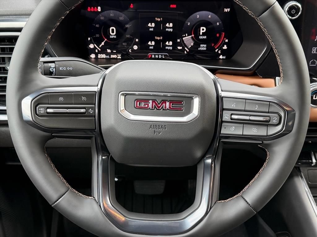 2026 GMC Canyon AT4 - Photo 8