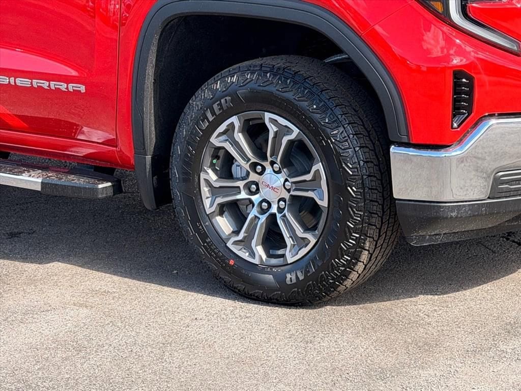 2026 GMC Sierra 1500 SLE - Photo 16