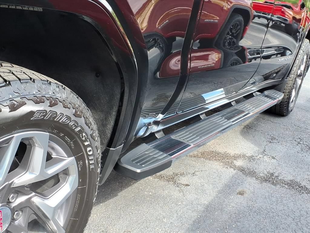 2026 GMC Sierra 1500 SLT - Photo 13