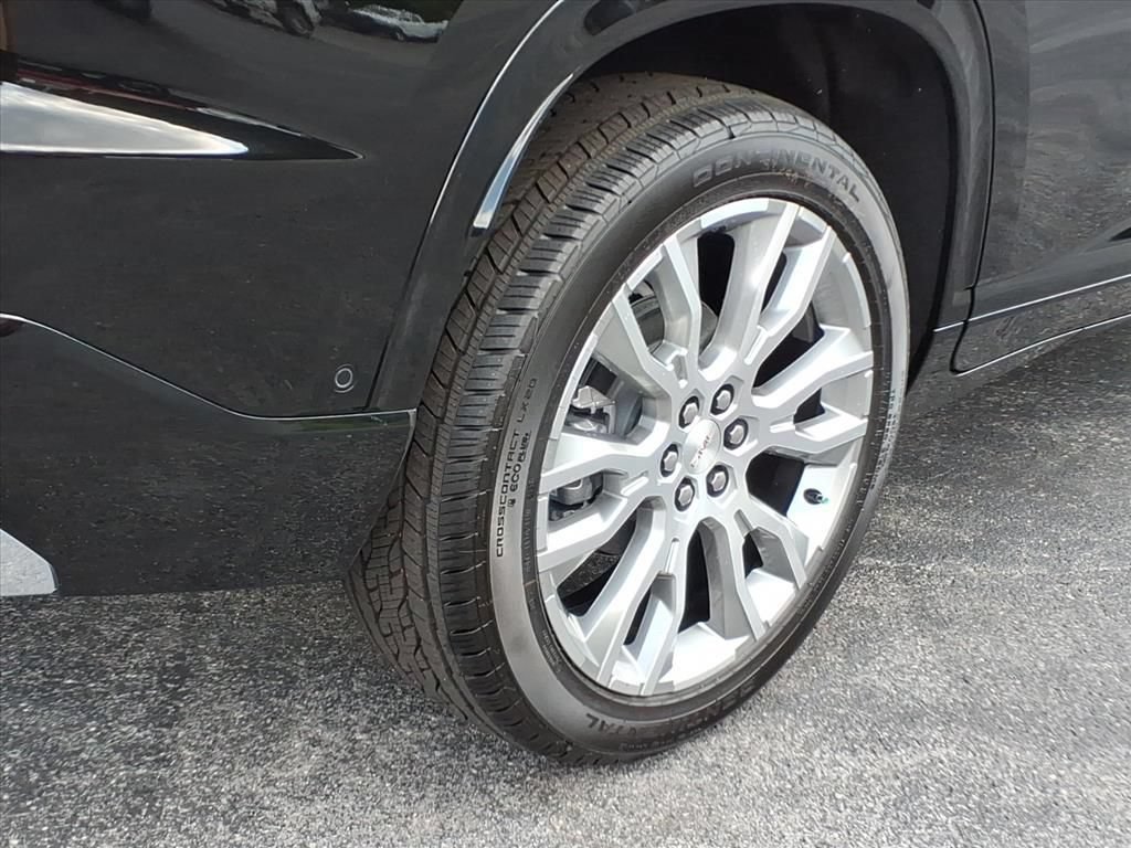 2026 GMC Acadia Denali - Photo 6