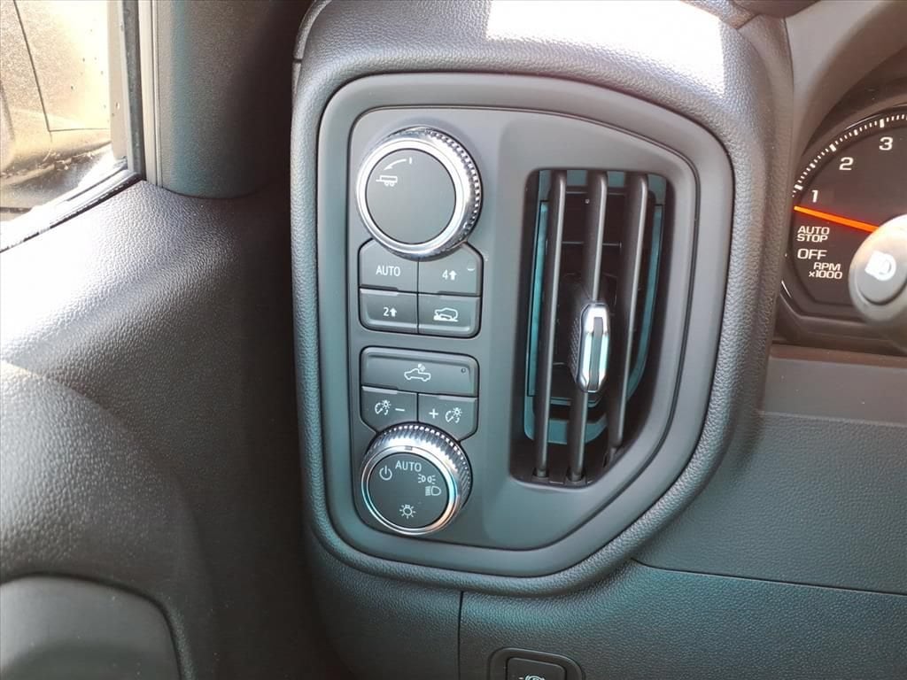 2026 GMC Sierra 1500 Pro - Photo 12