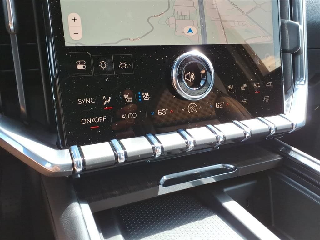 2026 GMC Acadia Denali - Photo 17