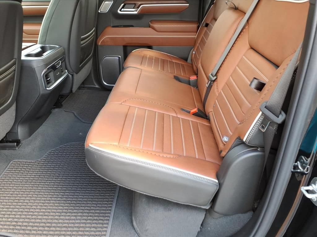 2026 GMC Sierra 1500 Denali Ultimate - Photo 9
