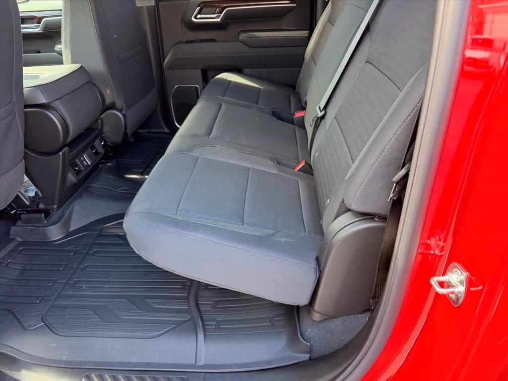 2026 GMC Sierra 1500 SLE - Photo 9