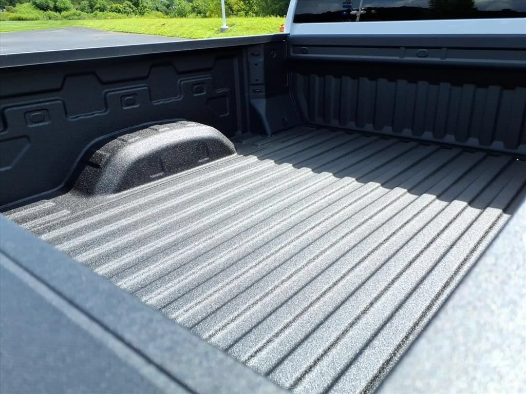 2026 GMC Sierra 2500HD Pro - Photo 6