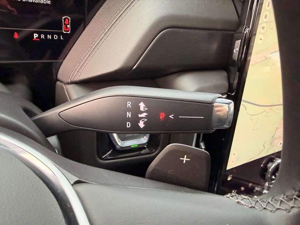 2026 GMC Yukon XL Denali - Photo 15