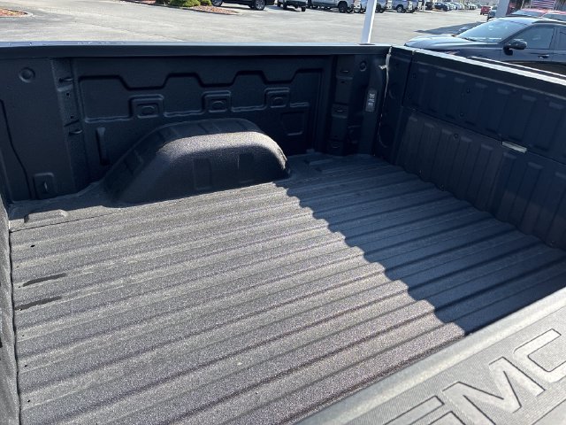 2026 GMC Sierra 1500 AT4 - Photo 8