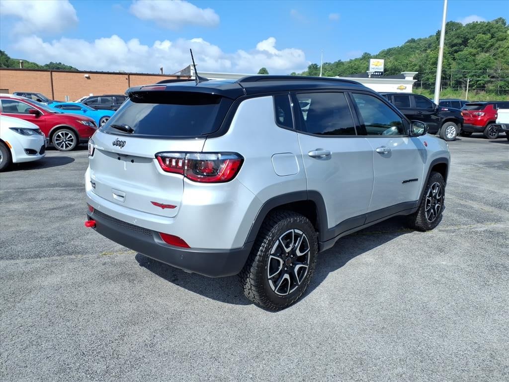 New 2026 Jeep Compass Trailhawk SUV