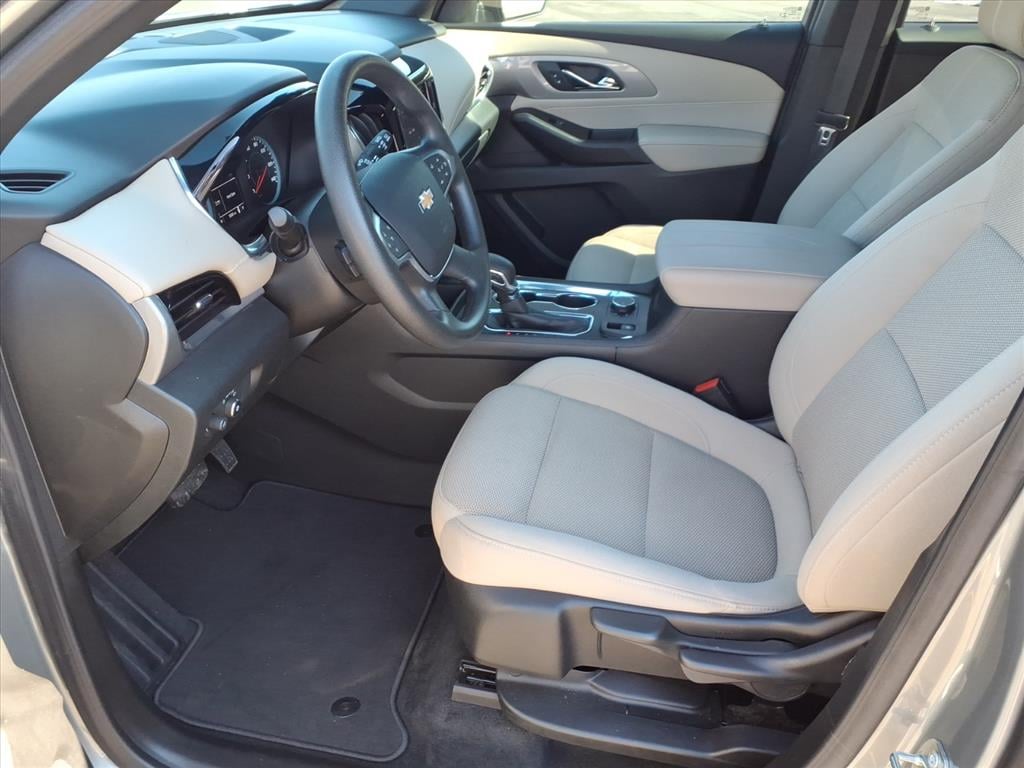 Used 2023 Chevrolet Traverse LS SUV