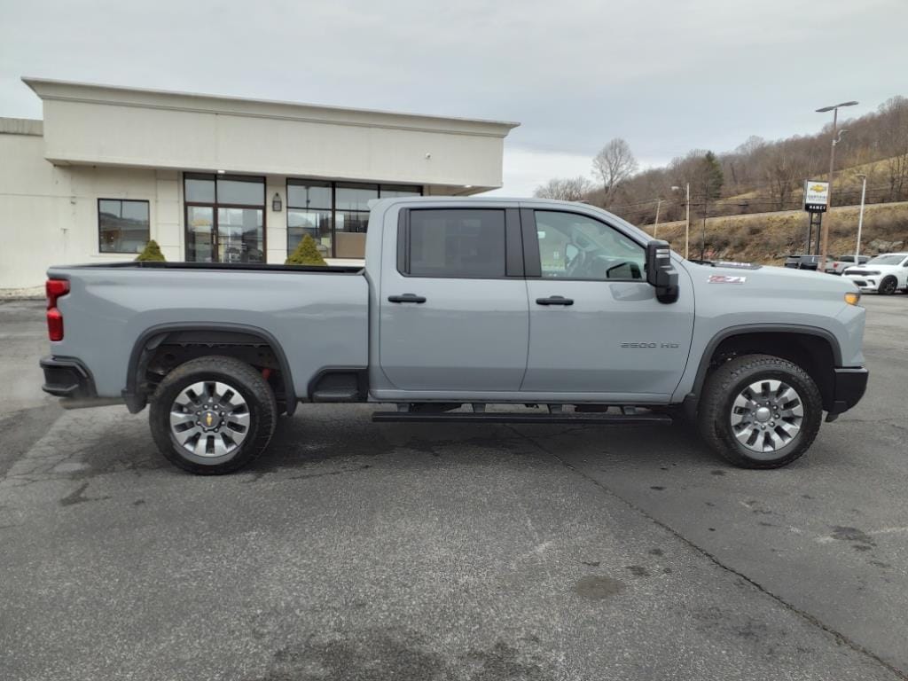 Used 2025 Chevrolet Silverado 2500HD Custom with VIN 2GC4KME72S1114128 for sale in North Tazewell, VA