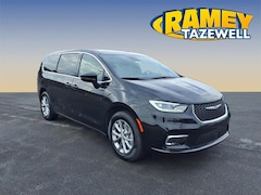 2026 Chrysler Pacifica Select Minivan/Van