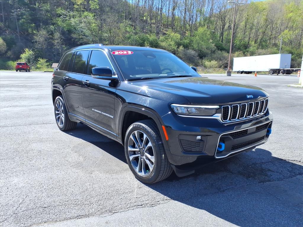 2023 Jeep Grand Cherokee SUV 