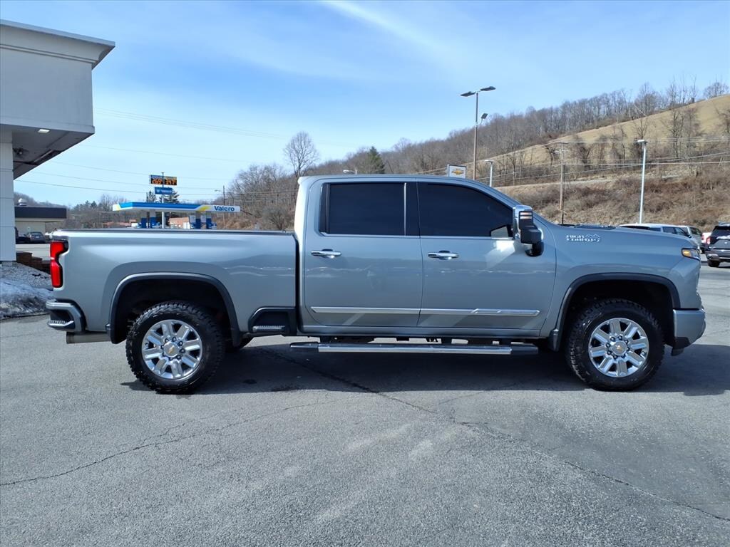 Used 2024 Chevrolet Silverado 2500HD High Country Truck