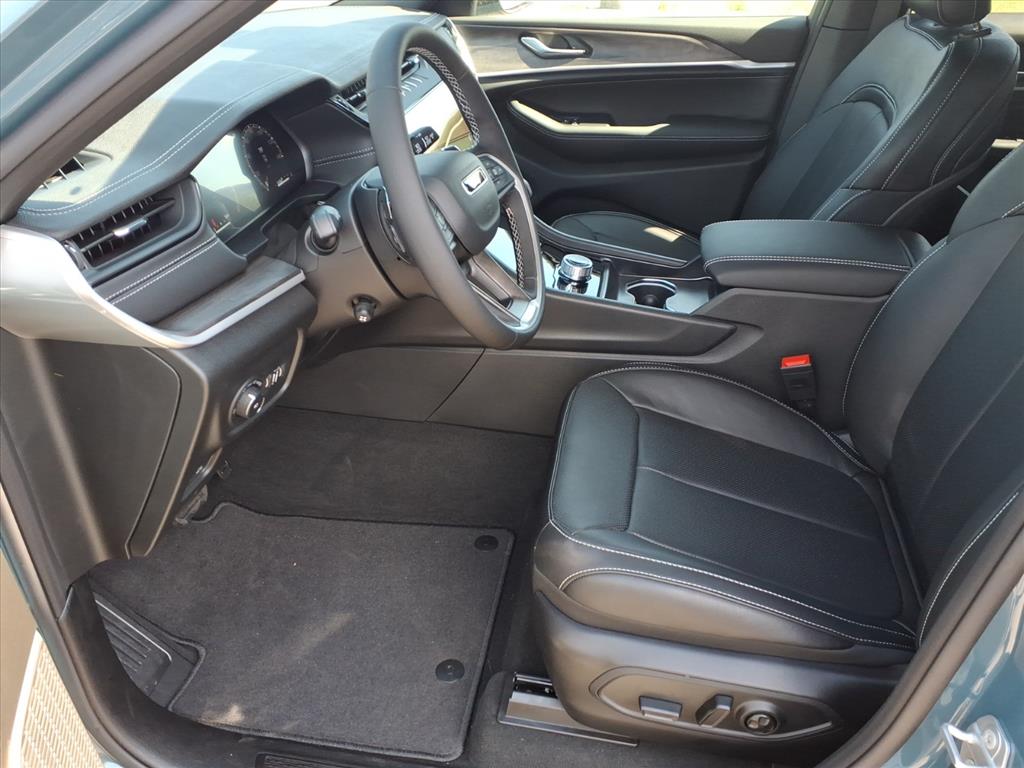 2026 Jeep Grand Cherokee L Limited Reserve - Photo 4