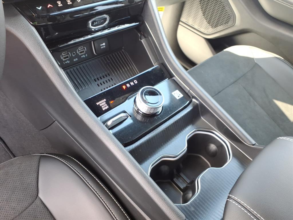 2026 Jeep Grand Cherokee Laredo - Photo 10