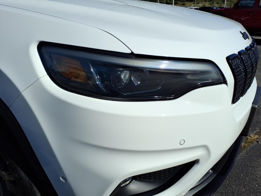 Used 2023 Jeep Cherokee Altitude SUV