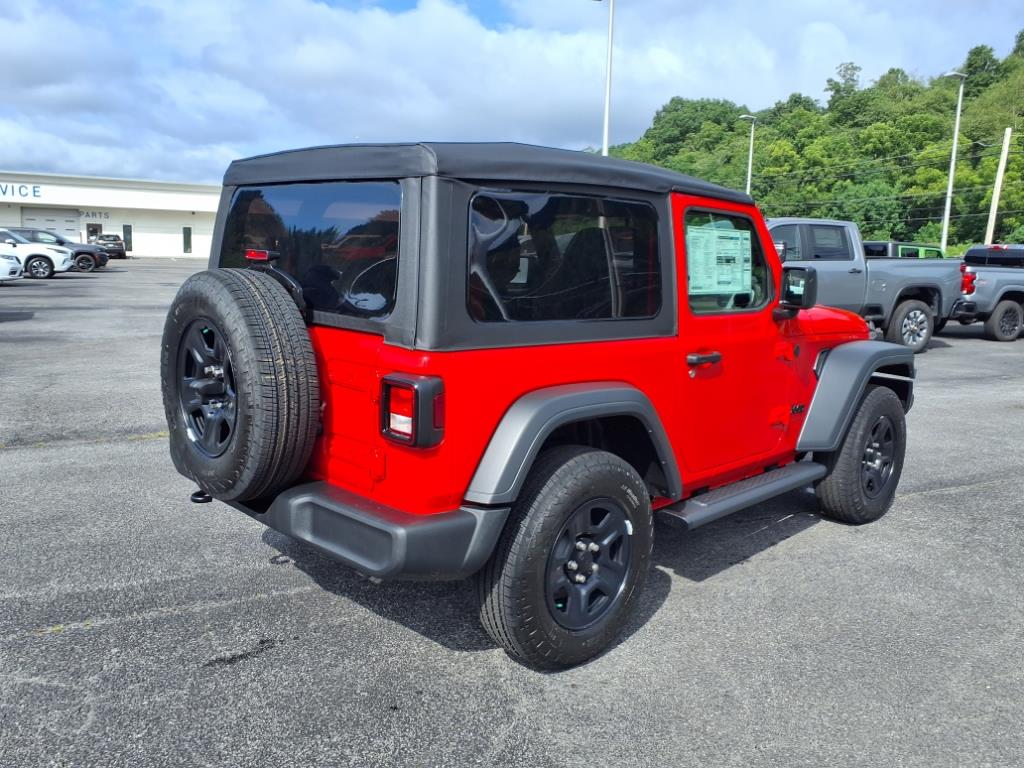 2025 Jeep Wrangler Sport photo 2
