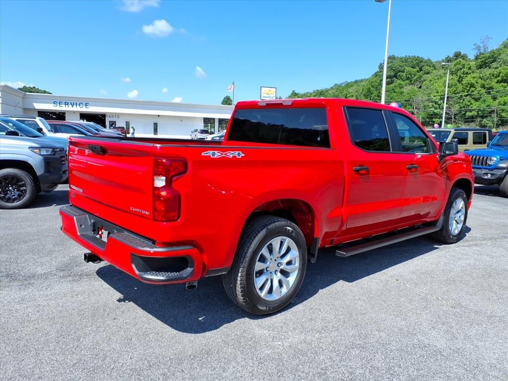 New 2026 Chevrolet Silverado 1500 Custom Truck