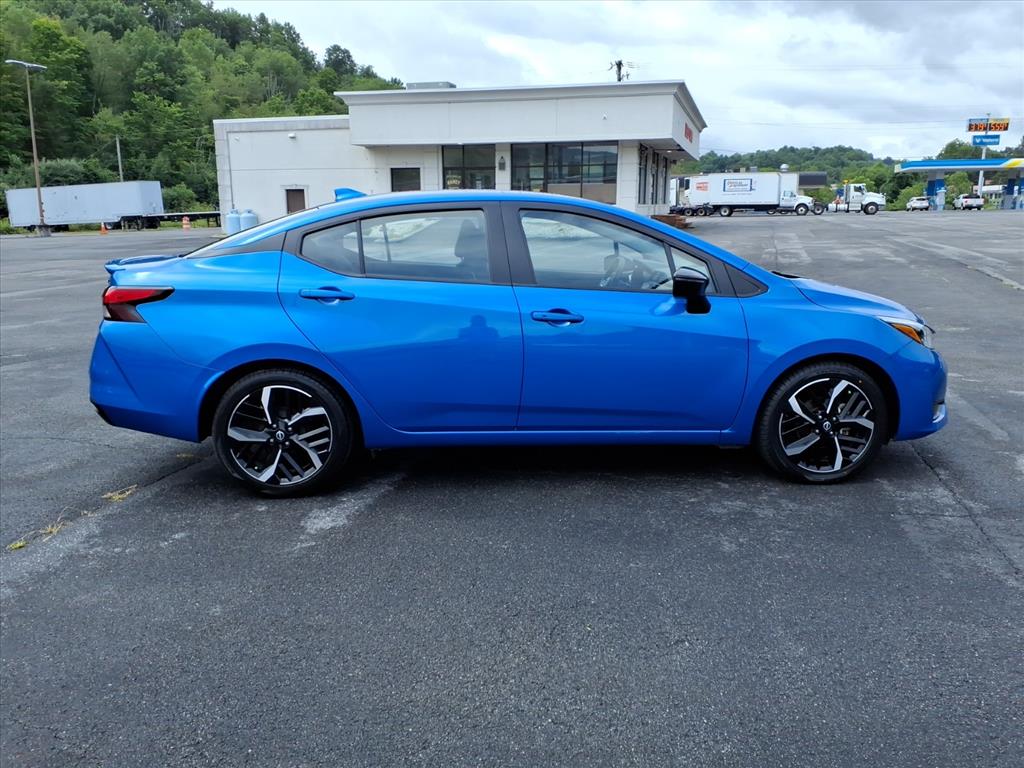 Used 2024 Nissan Versa Sedan SR with VIN 3N1CN8FV0RL913084 for sale in North Tazewell, VA