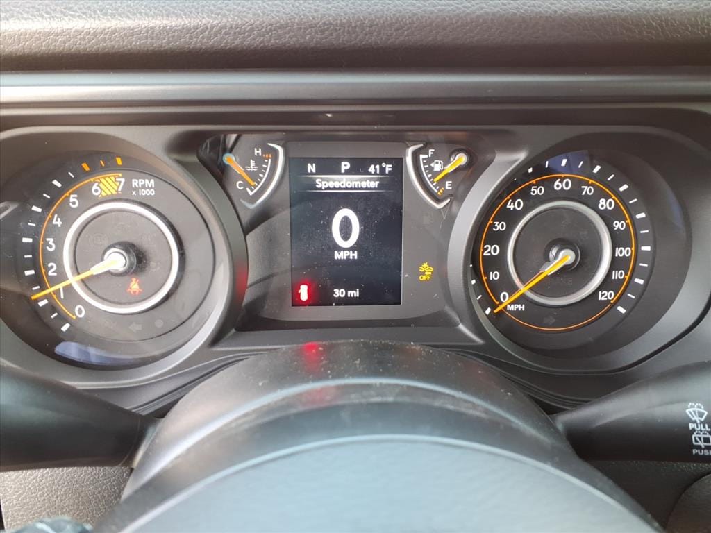 2026 Jeep Wrangler 4-Door Willys - Photo 9
