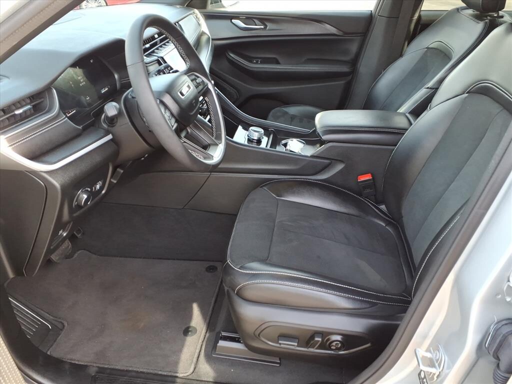 Used 2024 Jeep Grand Cherokee Altitude X SUV