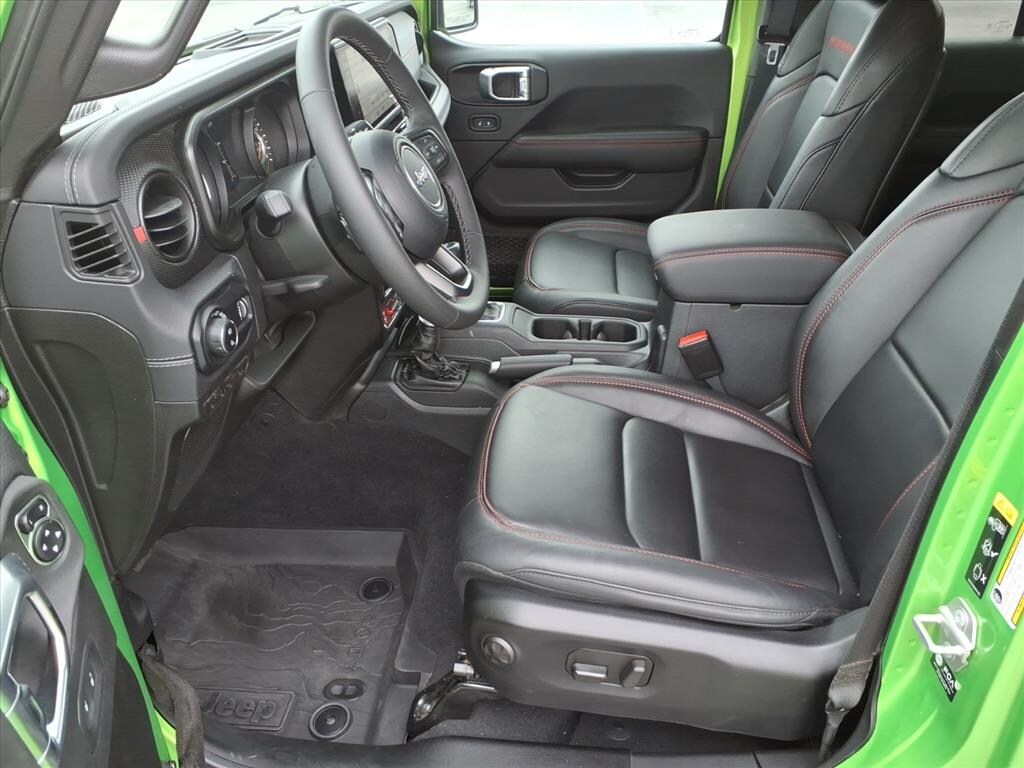 Used 2025 Jeep Gladiator Rubicon Truck