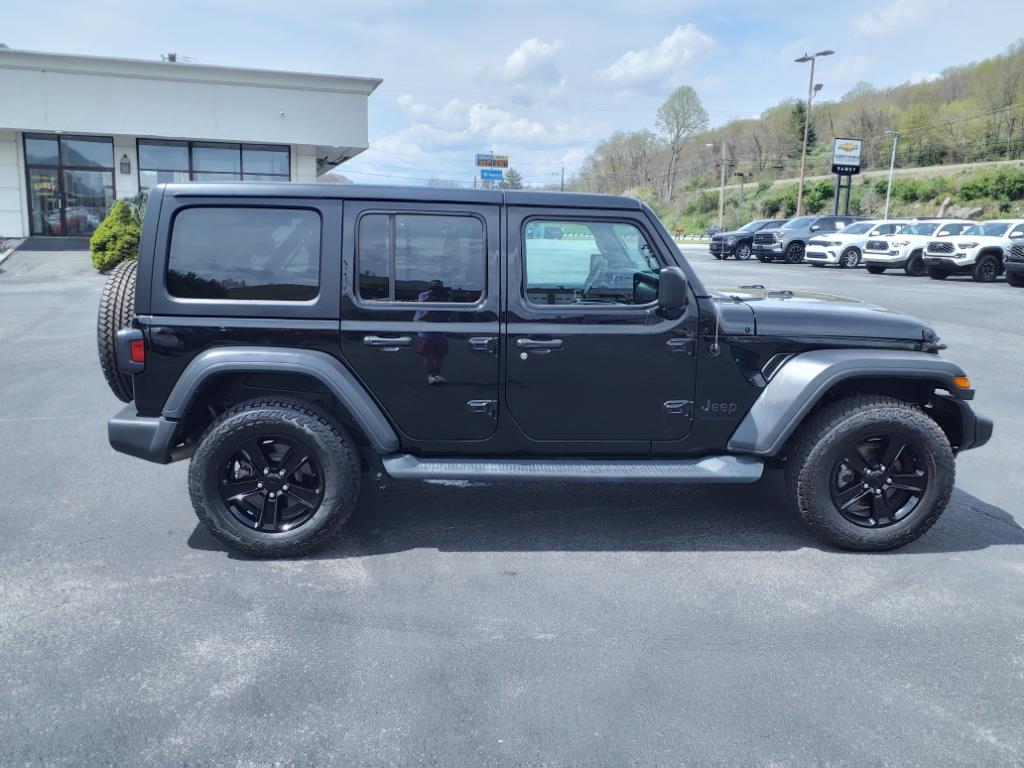 Used 2023 Jeep Wrangler 4-Door Sport S with VIN 1C4HJXDG8PW538324 for sale in North Tazewell, VA