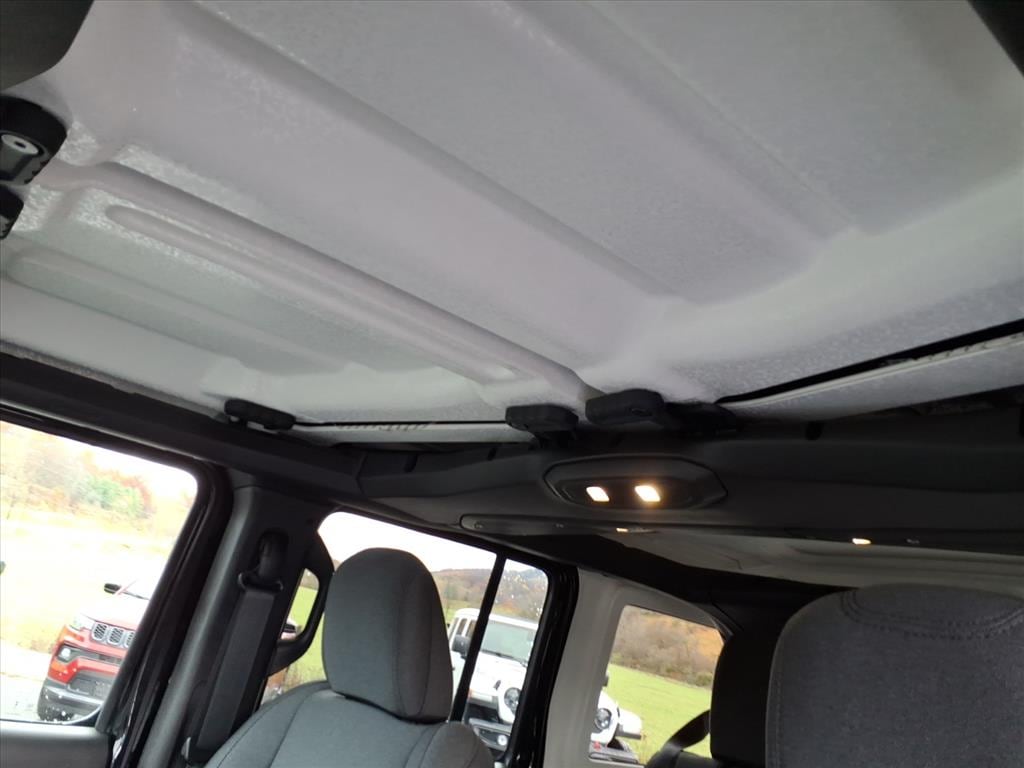 2026 Jeep Wrangler 4-Door Sport - Photo 7