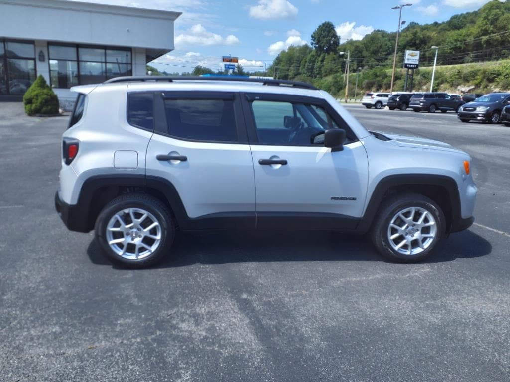 Used 2020 Jeep Renegade Sport with VIN ZACNJBAB5LPL08971 for sale in North Tazewell, VA