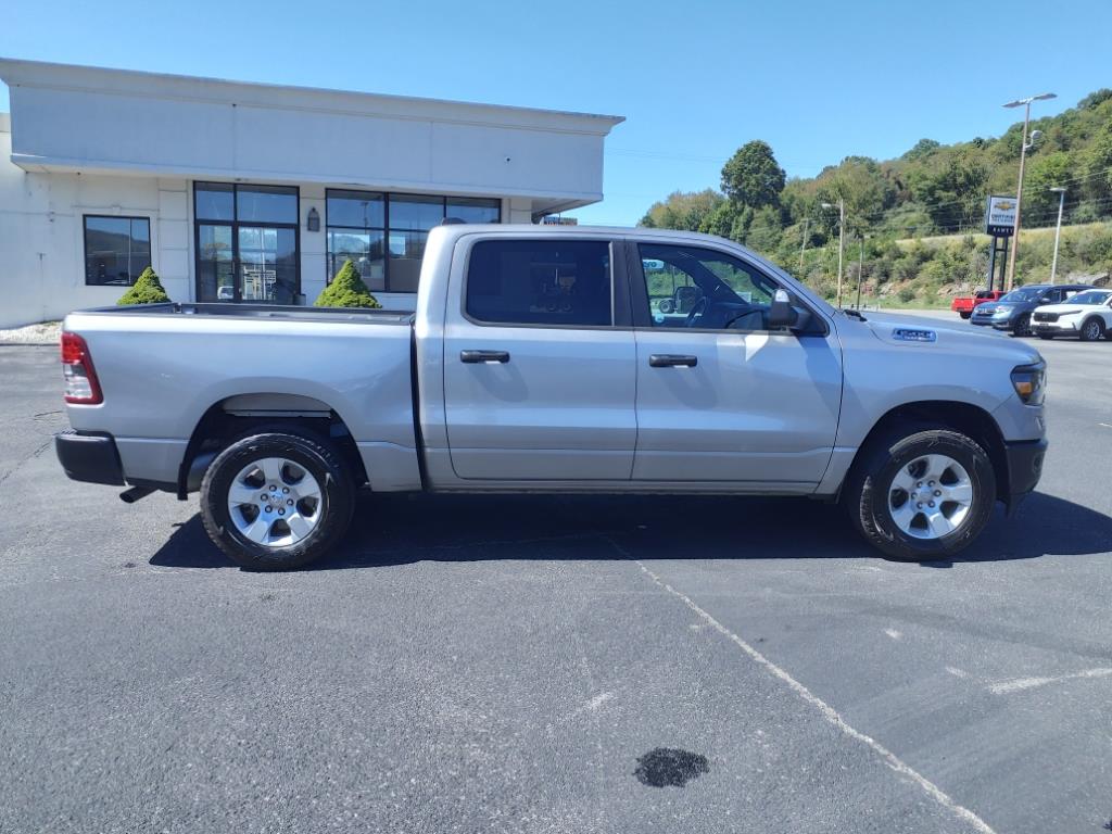 Used 2024 RAM Ram 1500 Pickup Tradesman with VIN 1C6RRFGGXRN155455 for sale in North Tazewell, VA