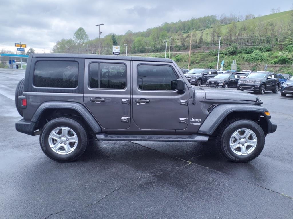 Used 2020 Jeep Wrangler Unlimited Sport S with VIN 1C4HJXDN9LW217191 for sale in North Tazewell, VA