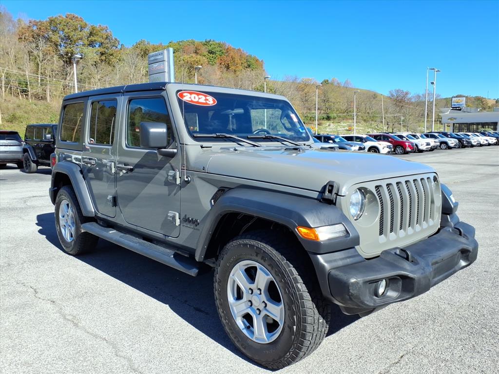 2023 Jeep Wrangler SUV 